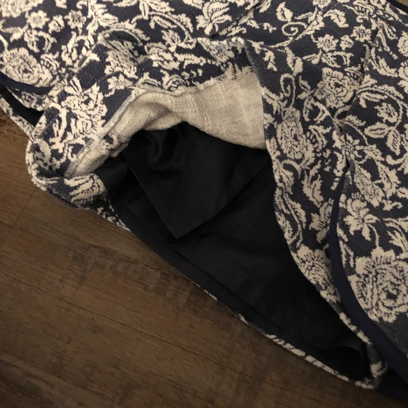 Navy Lave Print Skort - Picture 3 of 5